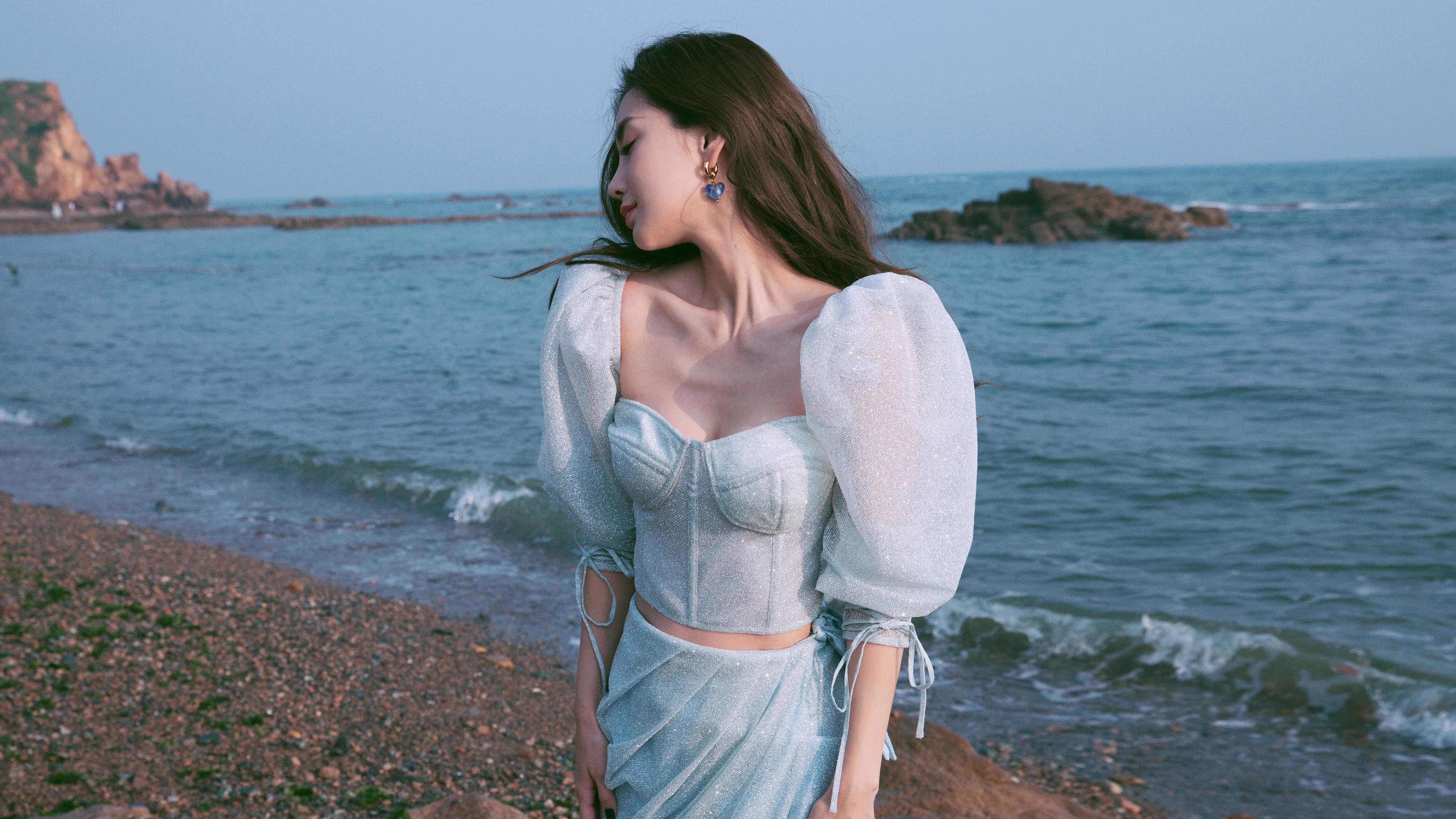 开云体育-中国足球比赛火爆热播，球员表现逐渐成熟，中国足球队的比赛